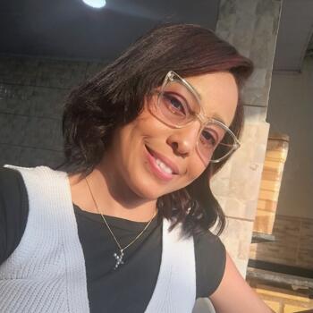 Babysitter in São João de Meriti: Thamires