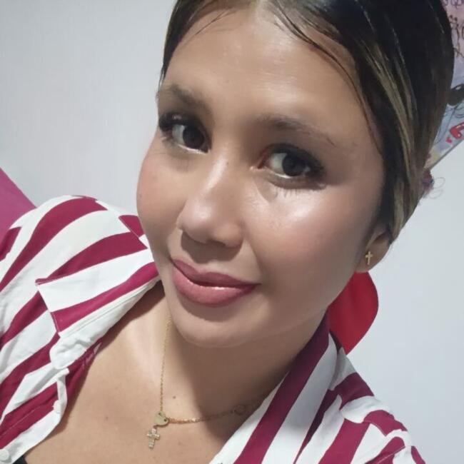 Babysitter in Floridablanca: Marly tatiana
