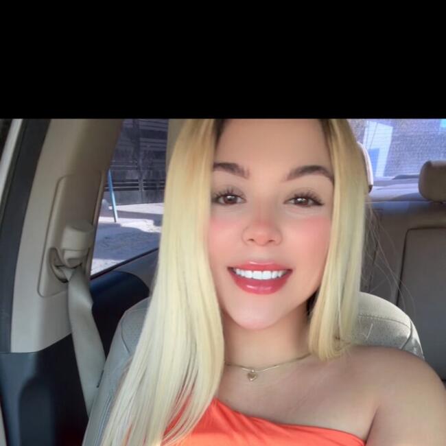 Babysitter in Inglewood: Denisse