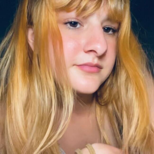 Babysitter in Juiz de Fora: Lais