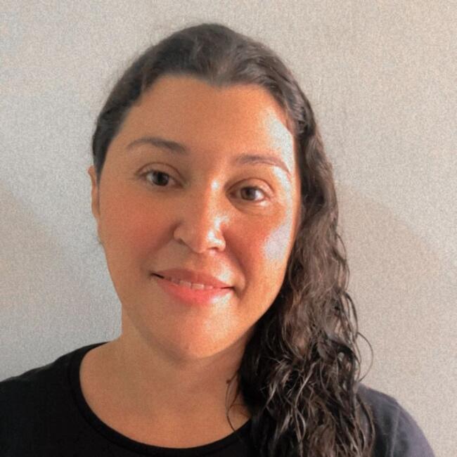 Babá em Louveira: Katia