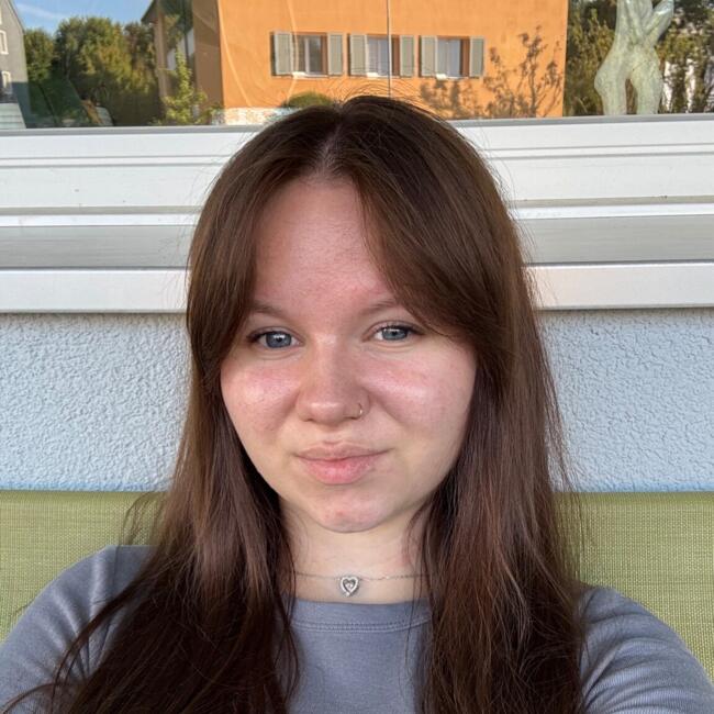 Babysitter in Illnau-Effretikon: Ajla