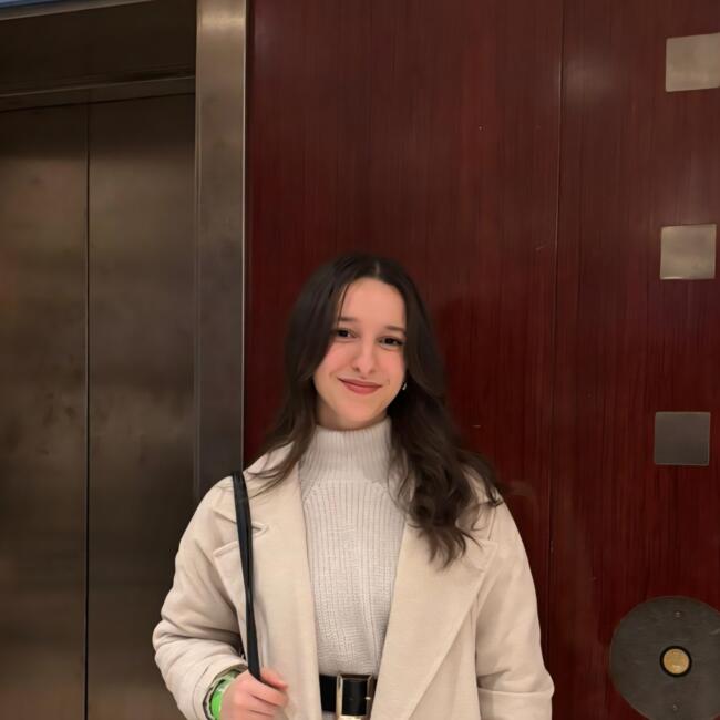 Babysitter in Livry-Gargan: Feriel