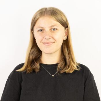 Babysitter Itingen: Lara