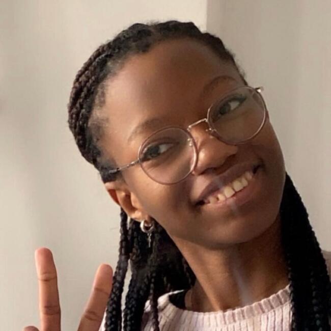 Babysitter in Modena: Elena