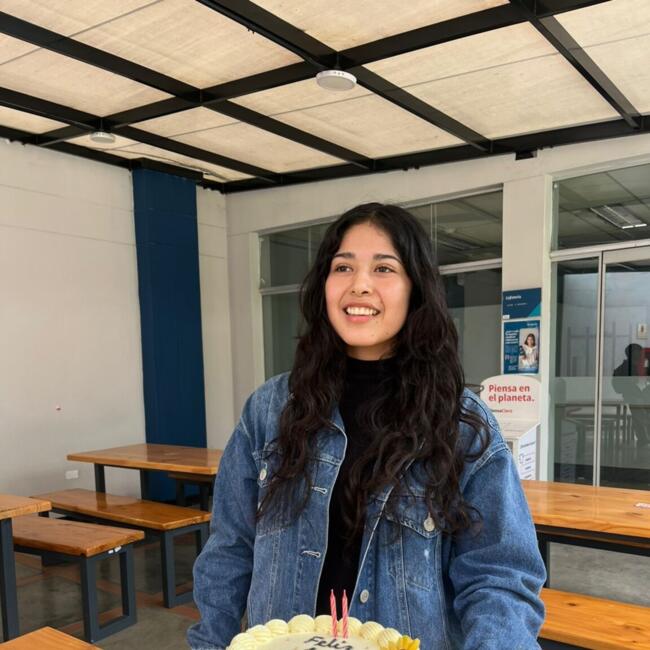 Babysitter in La Esperanza (Departamento de La Libertad): Estefani cabanillas