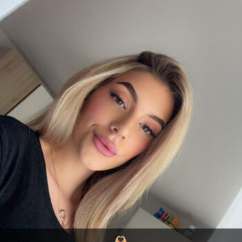 Baby-sitter in Kloten: Aranita