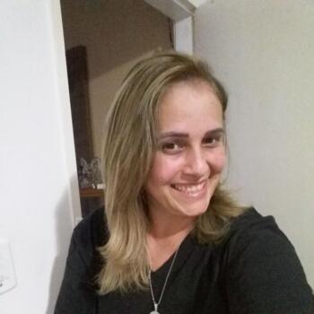 Babá em São José dos Campos: JOELMA