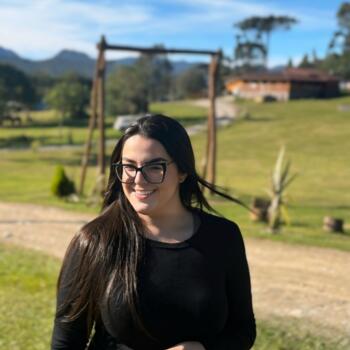 Babá em Tijucas: Beatriz