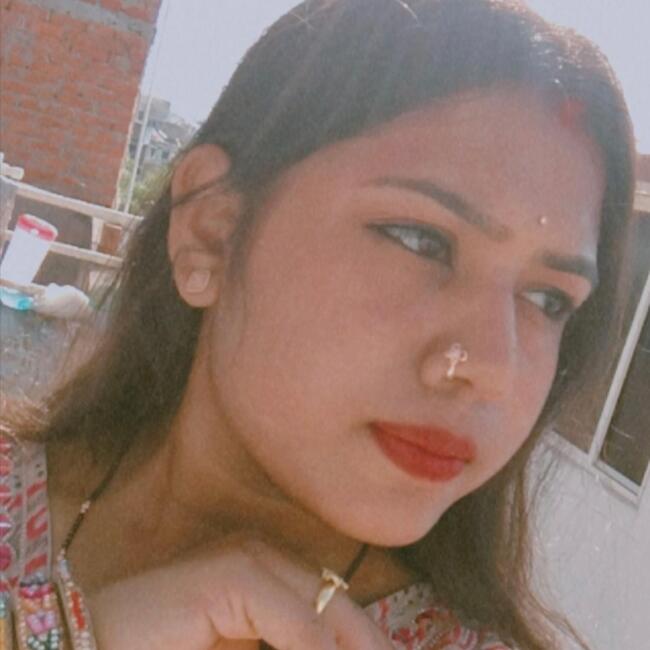 अहमदाबाद में बेबीसिटर: Nisha gediya