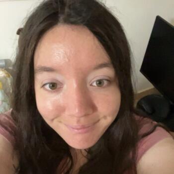 Babysitter Central Coast: Zara