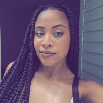 Babysitter in Praia Grande: Bheatryz