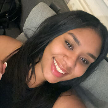 Oppas in Almere: Jelaisa