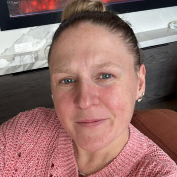 Nounou à Thorold: Michelle