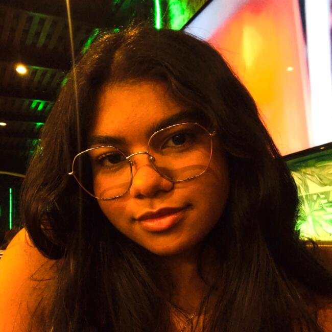 Babysitter in Rio das Ostras: Livia