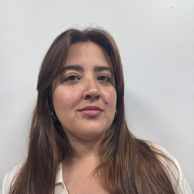 Niñera en Peñaflor: Catalina