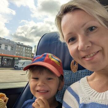 Lapsehoidmise töö asukohas Tallinn: lapsehoidja töö Reelike