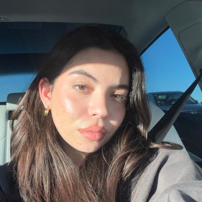 Babysitter in Tampa Palms: Amanda