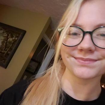 Babysitter in Silver Lake (Washington): Kasidy