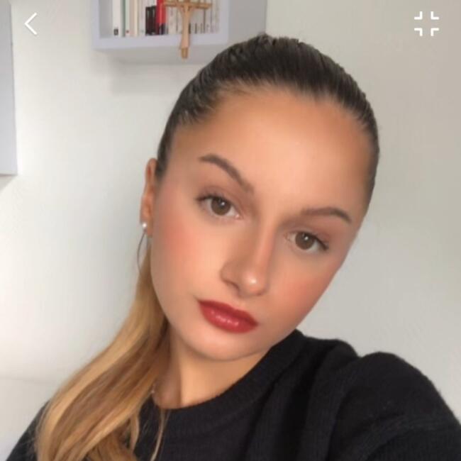 Babysitter στην περιοχή Λιλ: Flaura