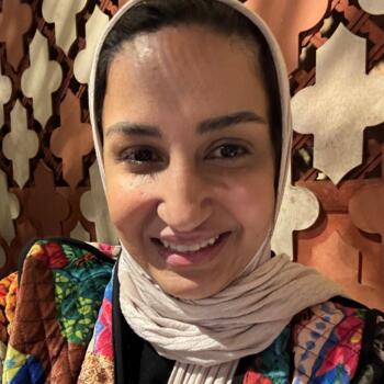 وظيفة جليسة أطفال في الرياض: فرص عمل كجليسة أطفال Sarah