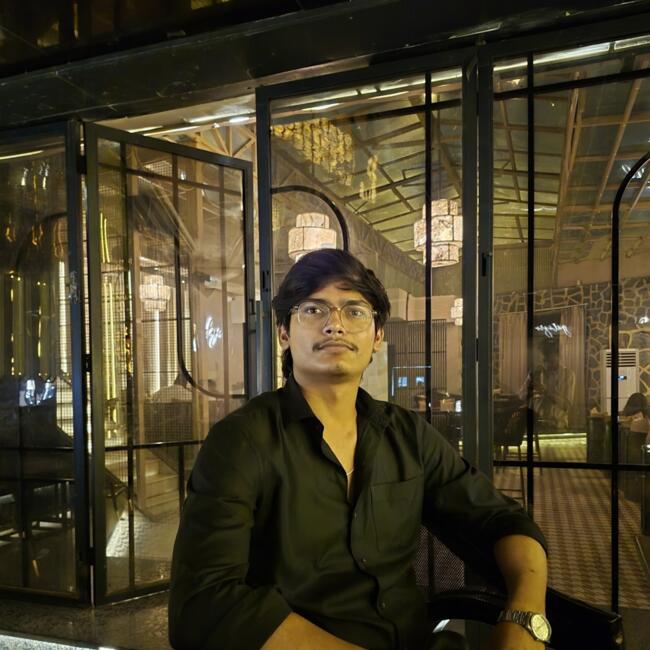 Babysitter in Delhi: Anjaneya