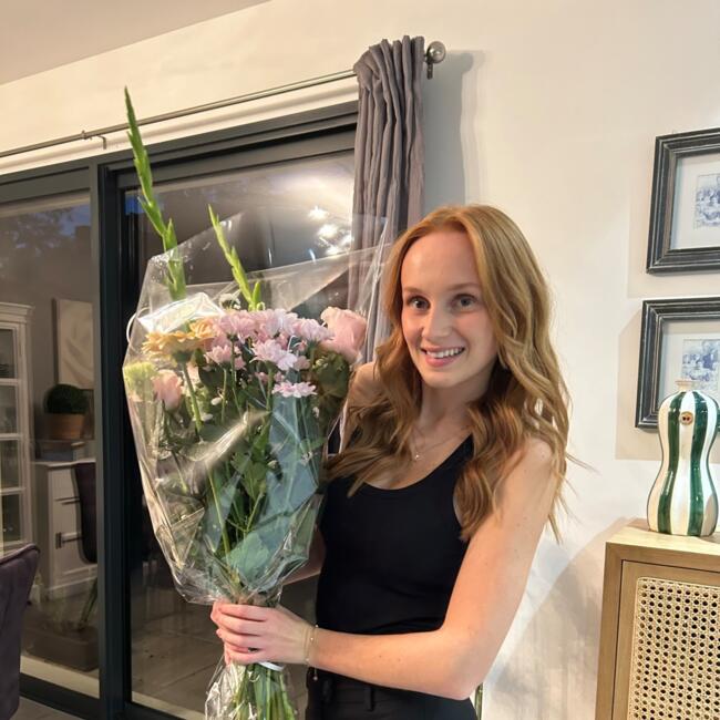 Babysitter in Villers-les-Pots: Ely