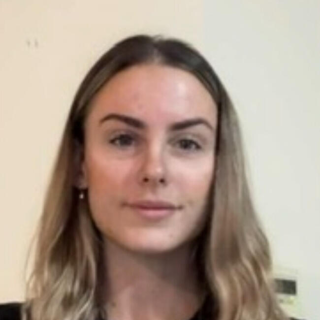 Nanny in Gold Coast: Chloe