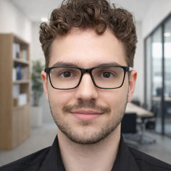 Babysitting job in Piracicaba: Carlos