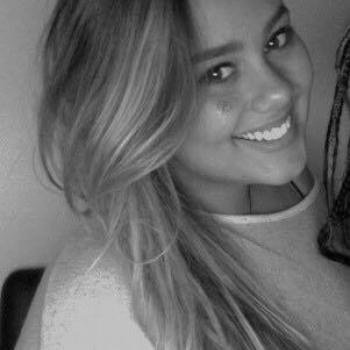Oppas Harmelen: Sanne
