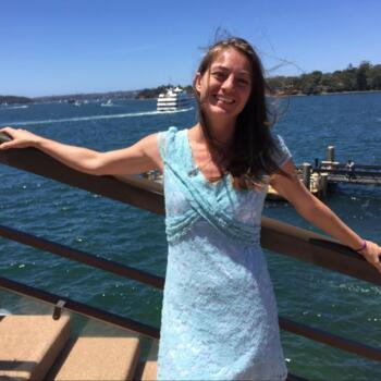 Babysitter in South Golden Beach: Christelle