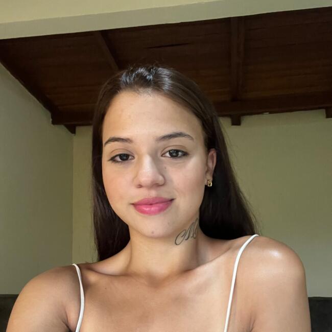 Babá em Florianópolis: Pamela