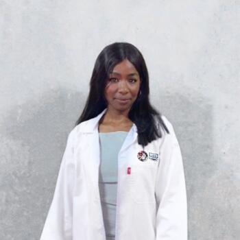 Babysitter in Hatfield: Michelle