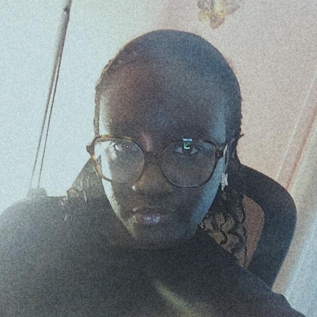 Babysitter in Créteil: Arame