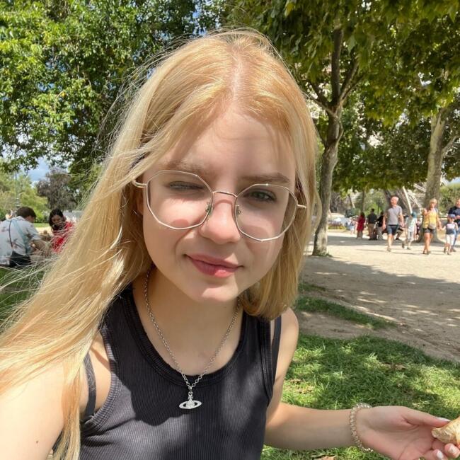 Babysitter in Eindhoven: Anna