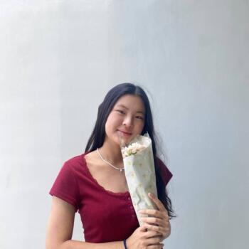 Babysitter in Singapore: RACHEL