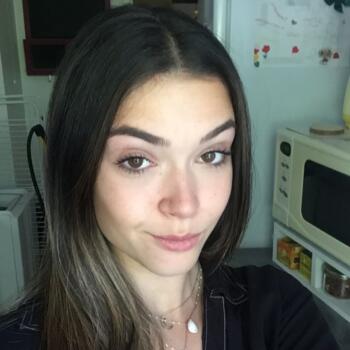 Babysitter in Meudon: Célia