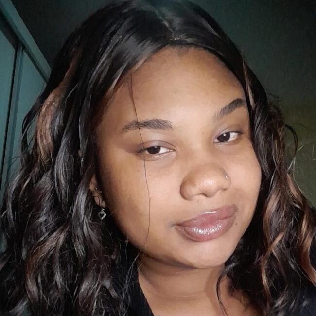 Babysitter in Curitiba: Isabelly