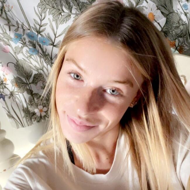 Babysitter in Denver (North Carolina): Holly