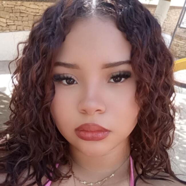 Babysitter in Alcalá de Guadaira: Jessica