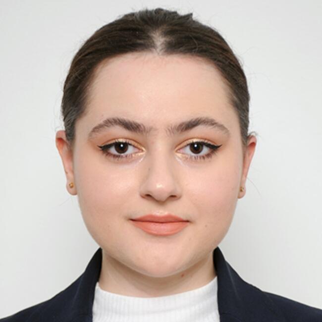 Babysitter in Borča: Iva Miščević