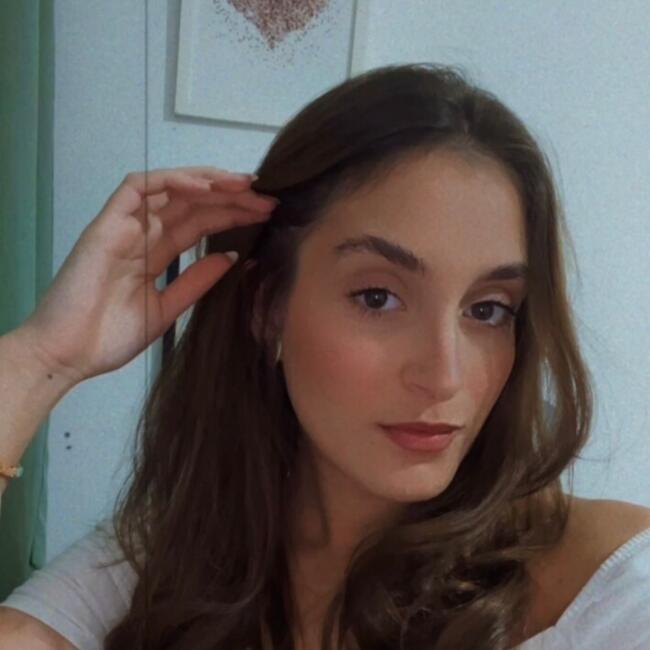 Babysitter in Buenos Aires: Eloá Maria Silva Cardoso