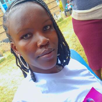 Babysitter in Nairobi: Christine