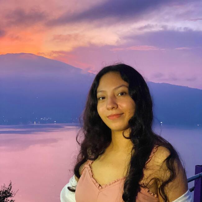 Babysitter in San Salvador: Gabriella