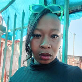 Babysitter in Johannesburg: Nomvula