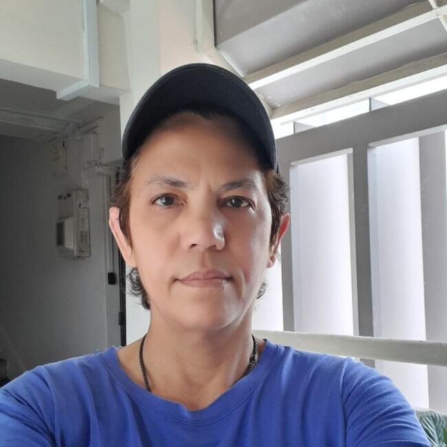 Pengasuh di Singapore: Michele