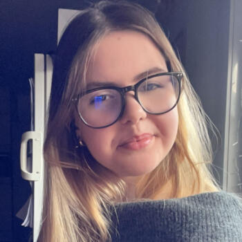 Babysitter in Roeselare: Imaany