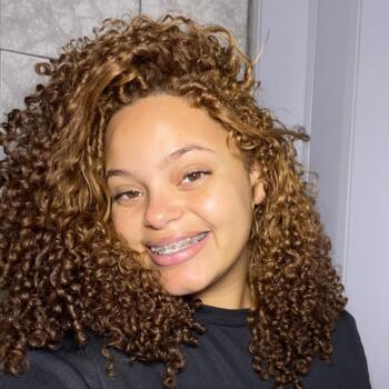 Babysitter in São Paulo (São Paulo): Larissa