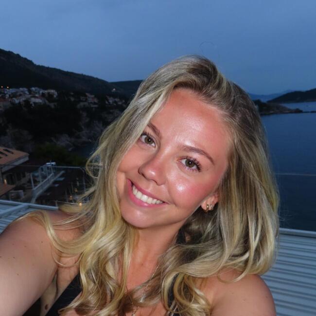 Babysitter in Beverley: Madeline