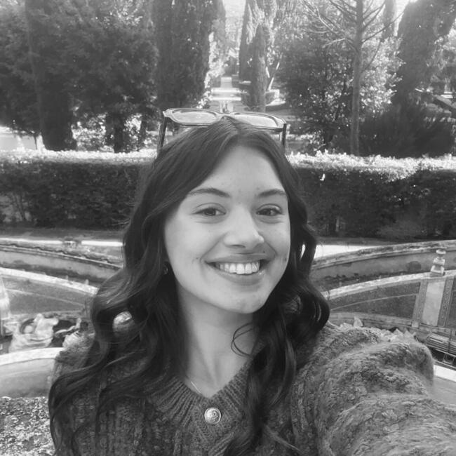 Babysitter in Marseille: Alexia